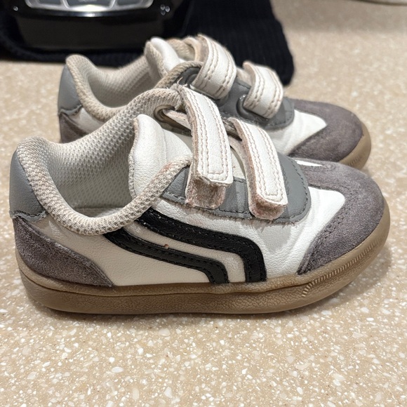 Cat & Jack White and Gray Kids Sneakers - Picture 2 of 3